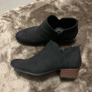 Old navy ankle booties